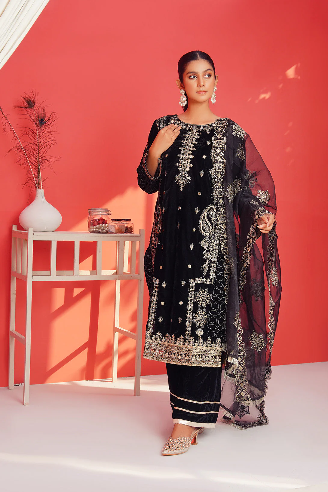 3-PC Fancy Embroided Velvot (Copy) - Image 5