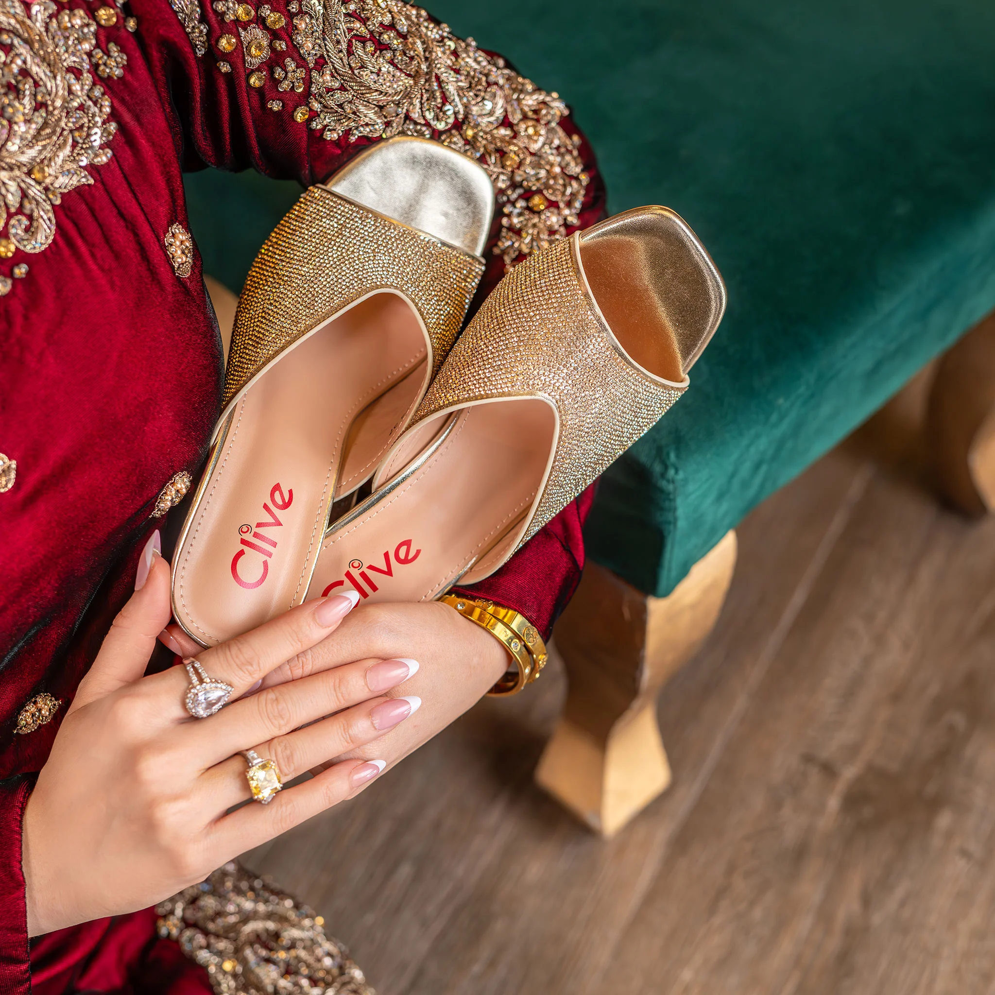 Fancy Slipper Heel - Image 5