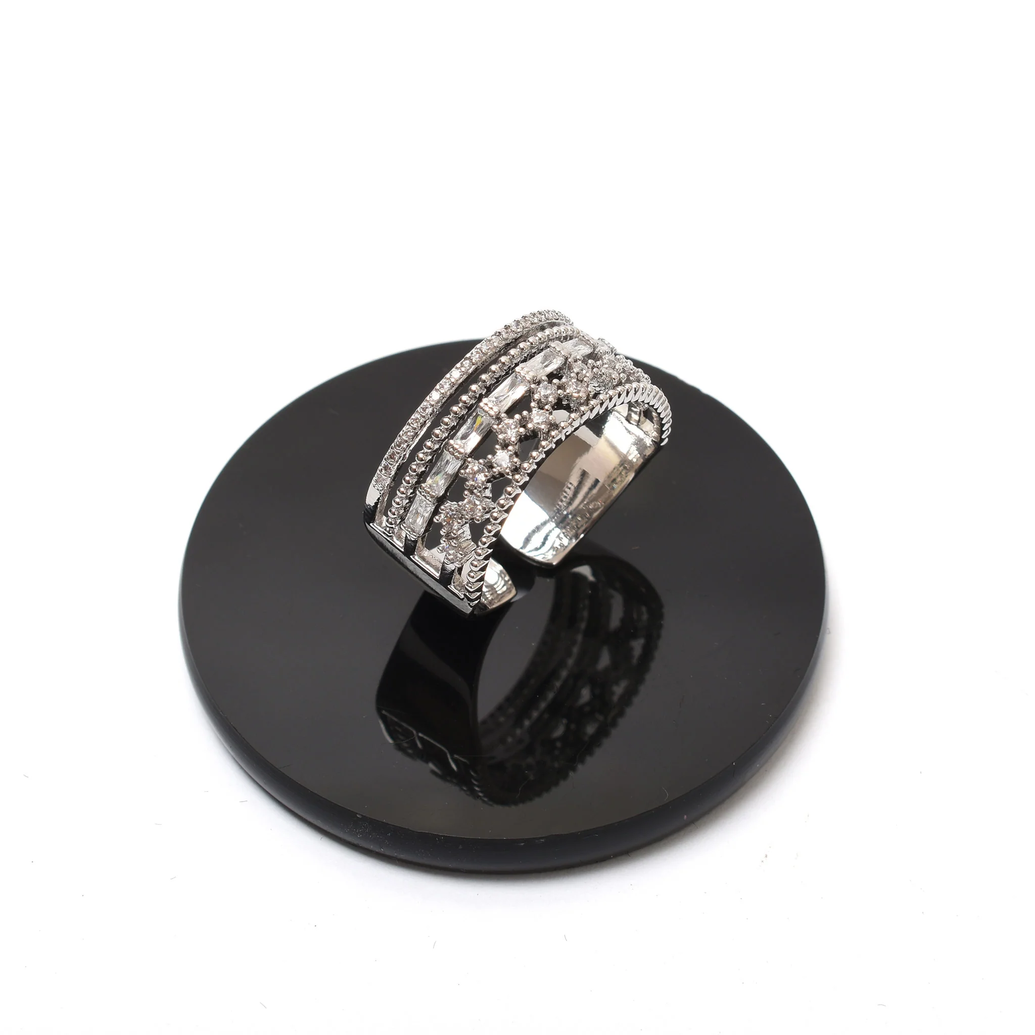 Ladies Ring