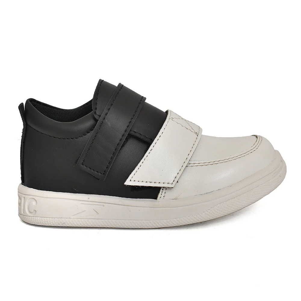 Boys Casual Shoes - Image 3