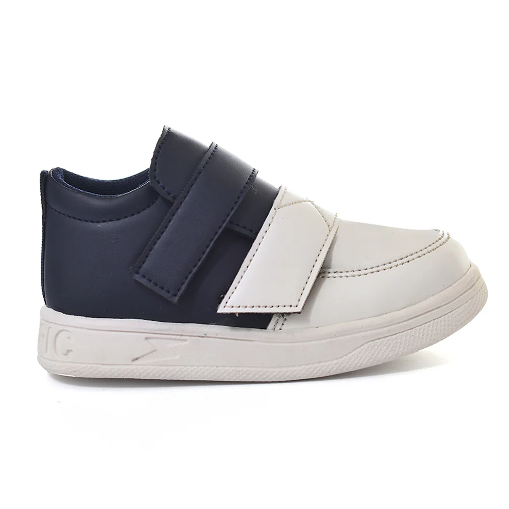 Boys Casual Shoes - Image 3