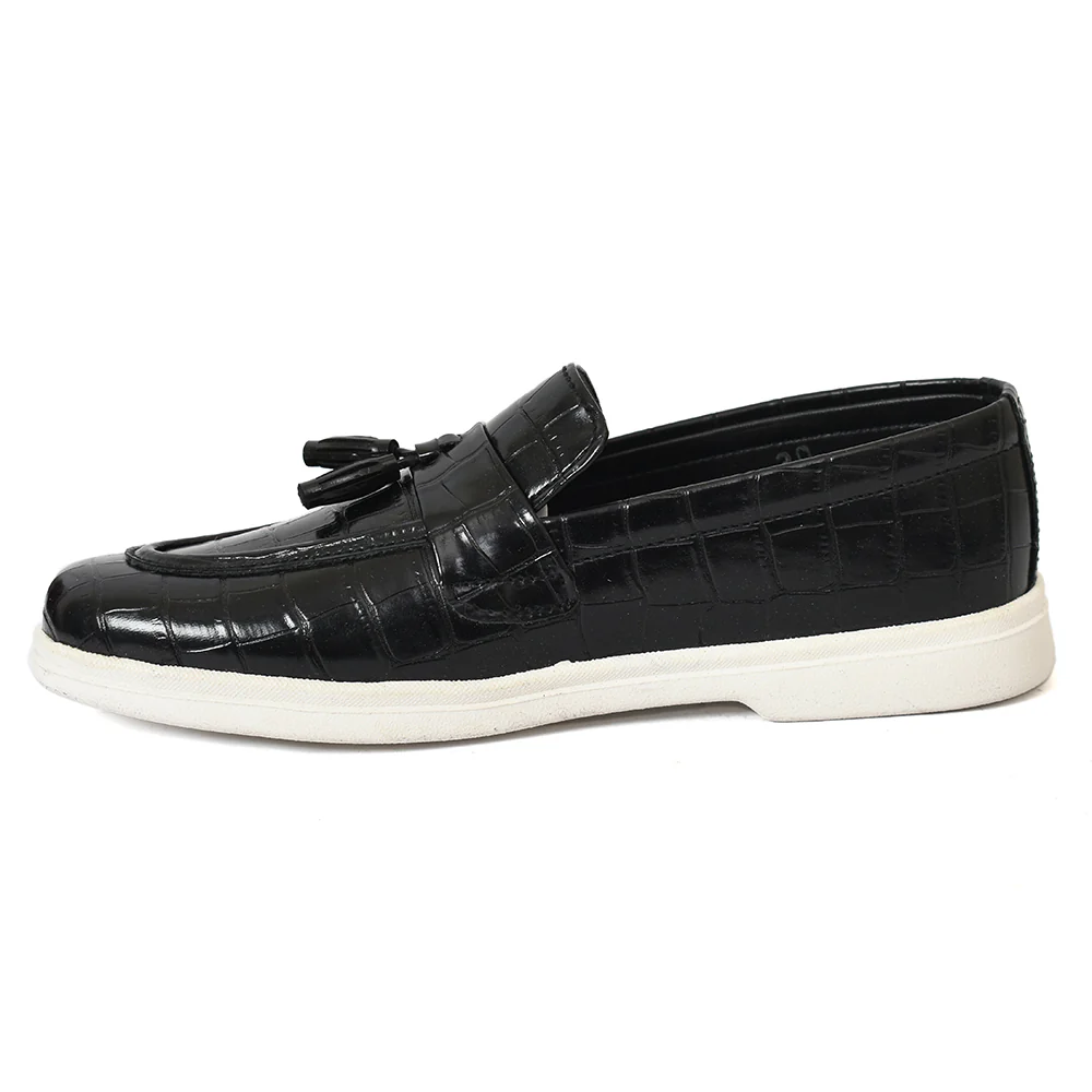 Kids Casual Shoes - Image 3