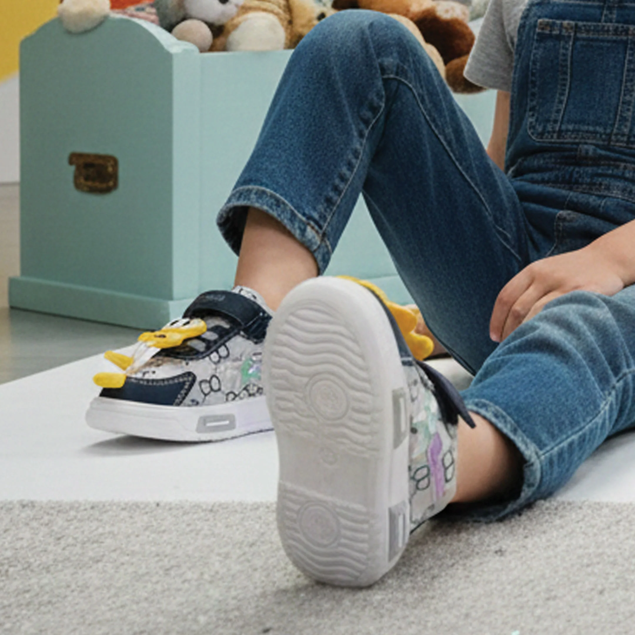 Kids Sports Joger - Image 3