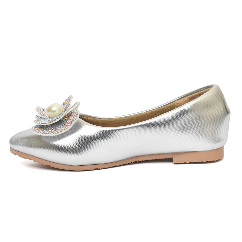 Kids Casual Pumps - Image 3