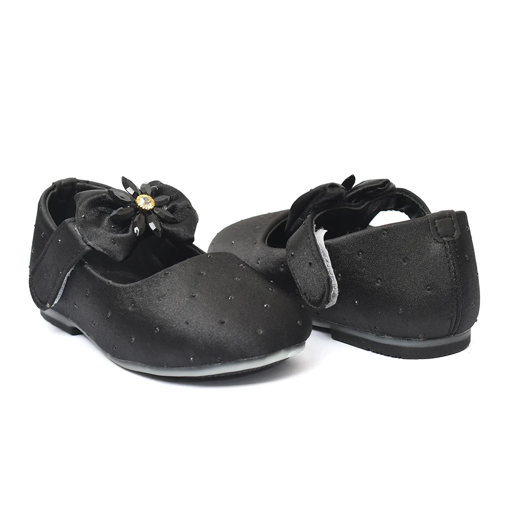 Kids Casual Pumps - Image 4