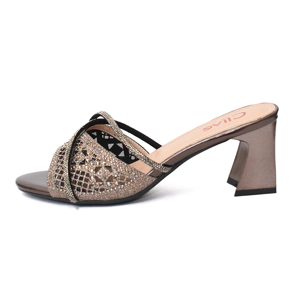 Fancy Slipper Heel - Image 3
