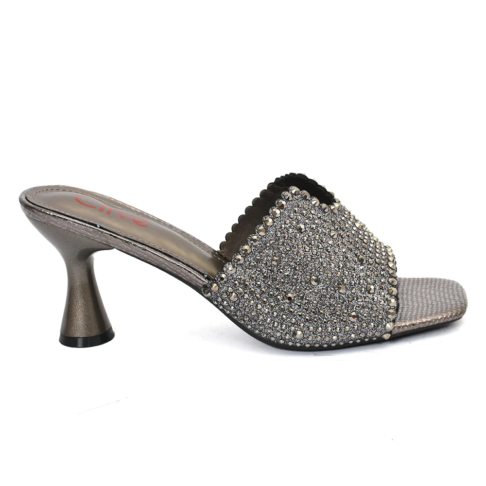 Fancy Slipper Heel - Image 2