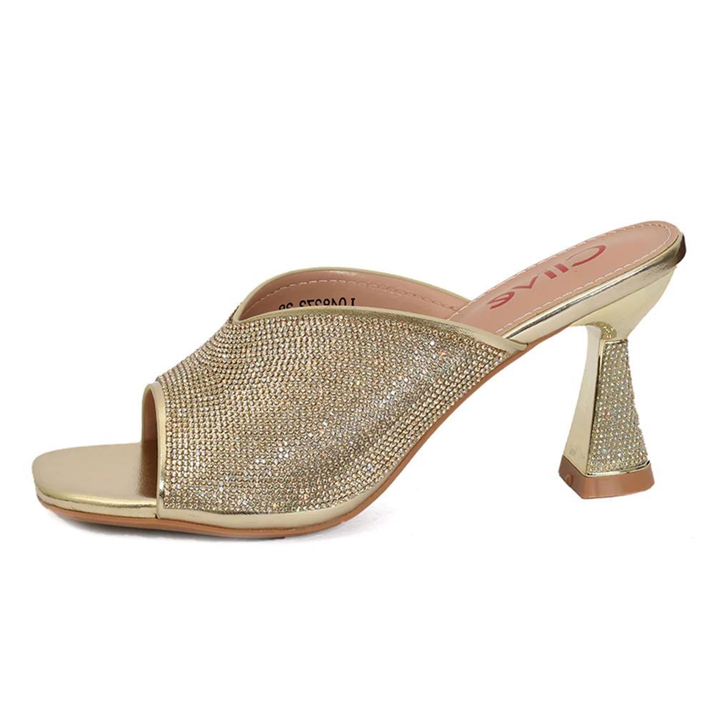 Fancy Slipper Heel - Image 3