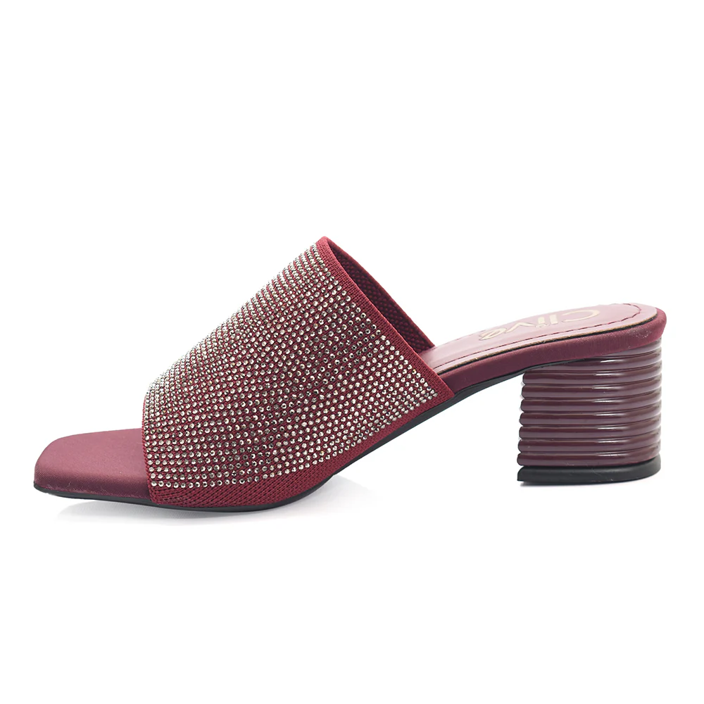 Fancy Slipper Heel - Image 3
