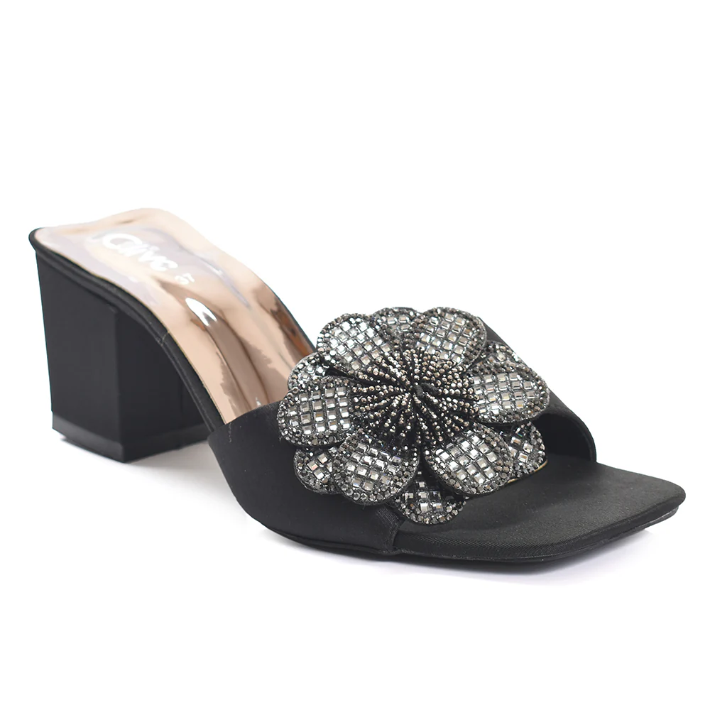 Fancy Slipper Heel