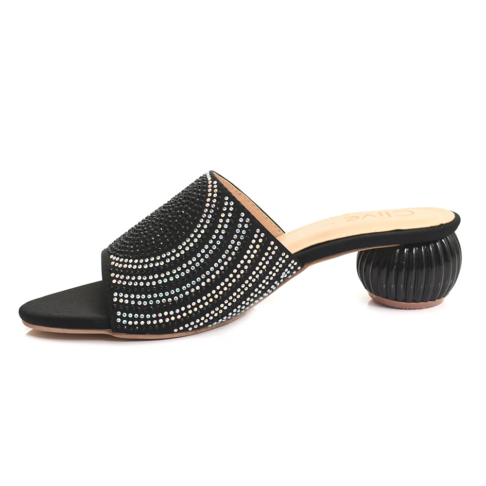 Fancy Slipper Heel - Image 3