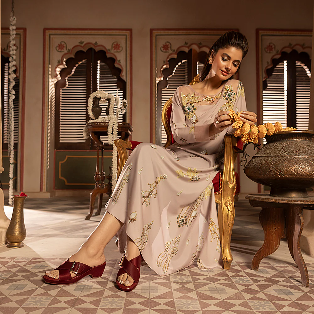 Casual Wedge Slippers - Image 3