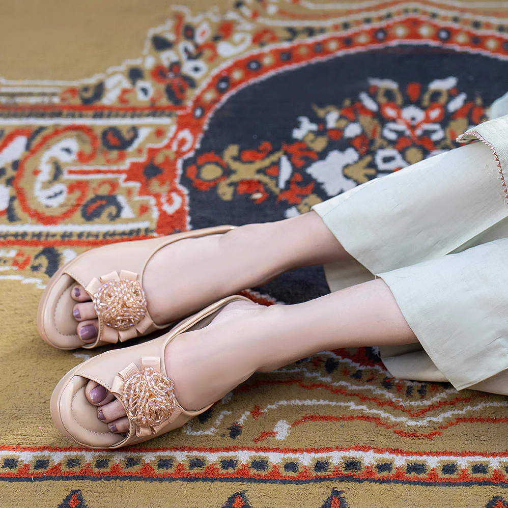 Casual Wedge Slippers - Image 14