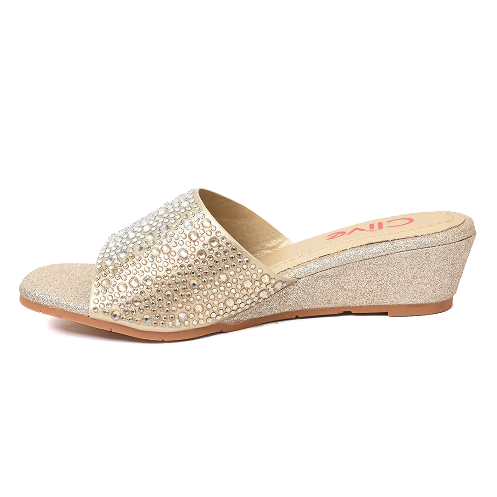 Casual Wedge Slippers - Image 4