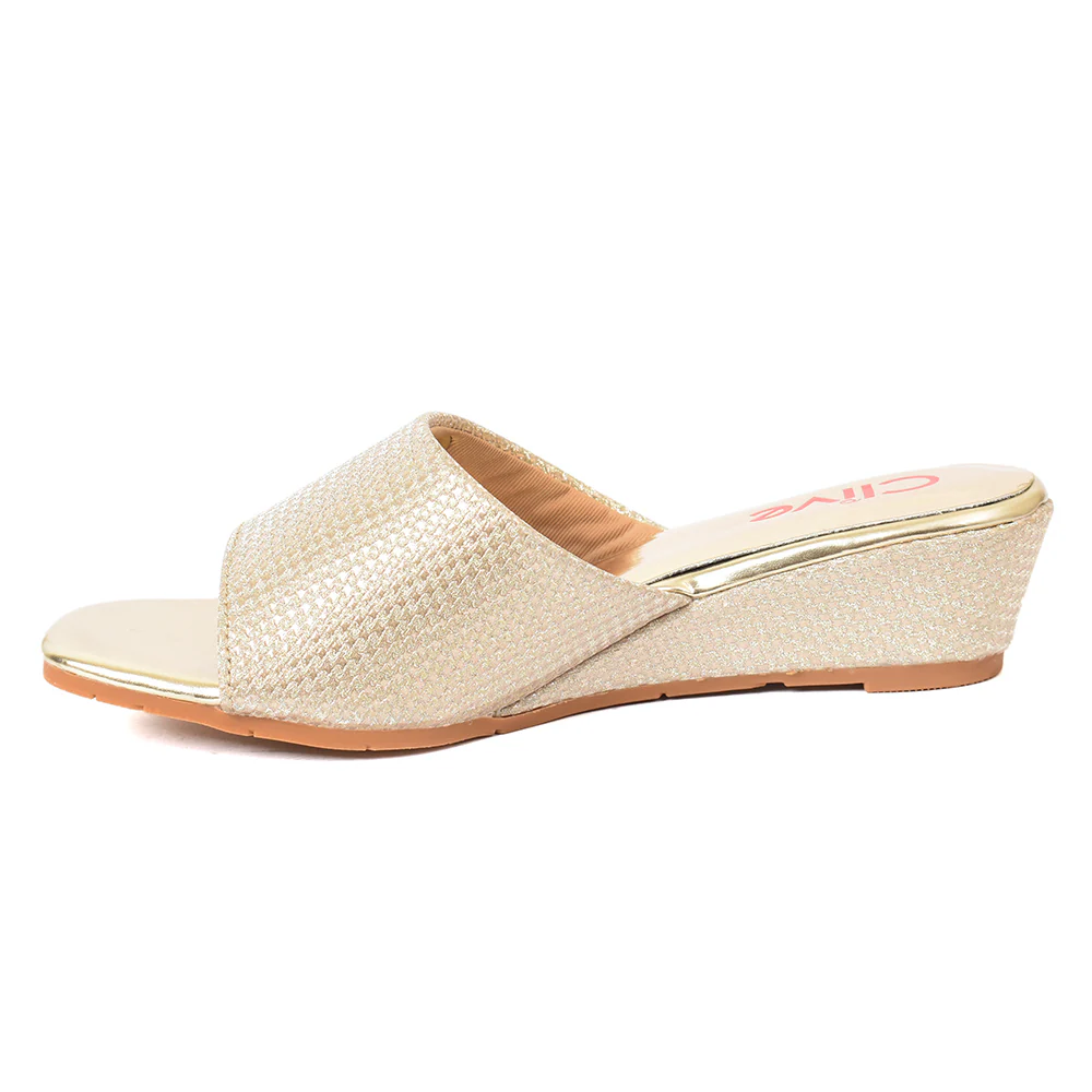 Casual Wedge Slippers - Image 4