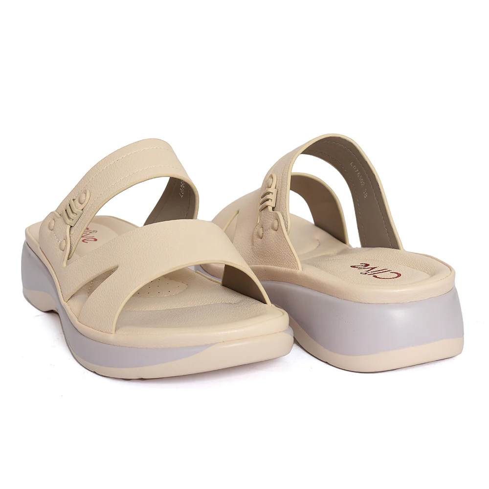 Casual PU Slipper - Image 9
