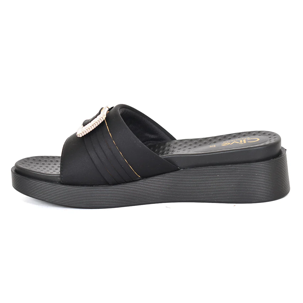 Casual PU Slipper - Image 4