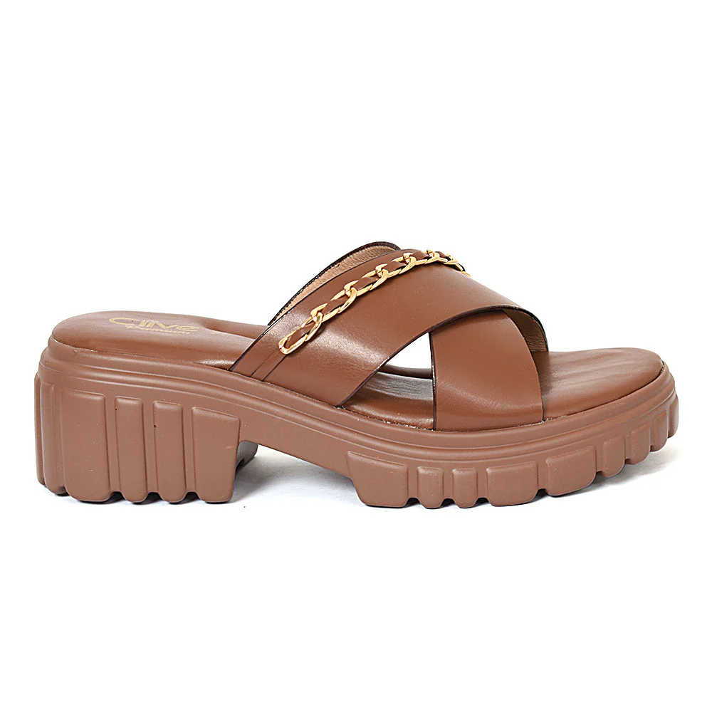 Casual PU Slipper - Image 12