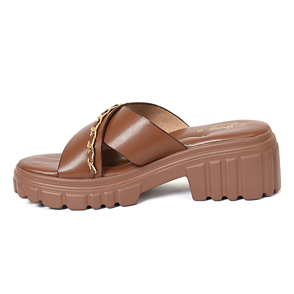 Casual PU Slipper - Image 6