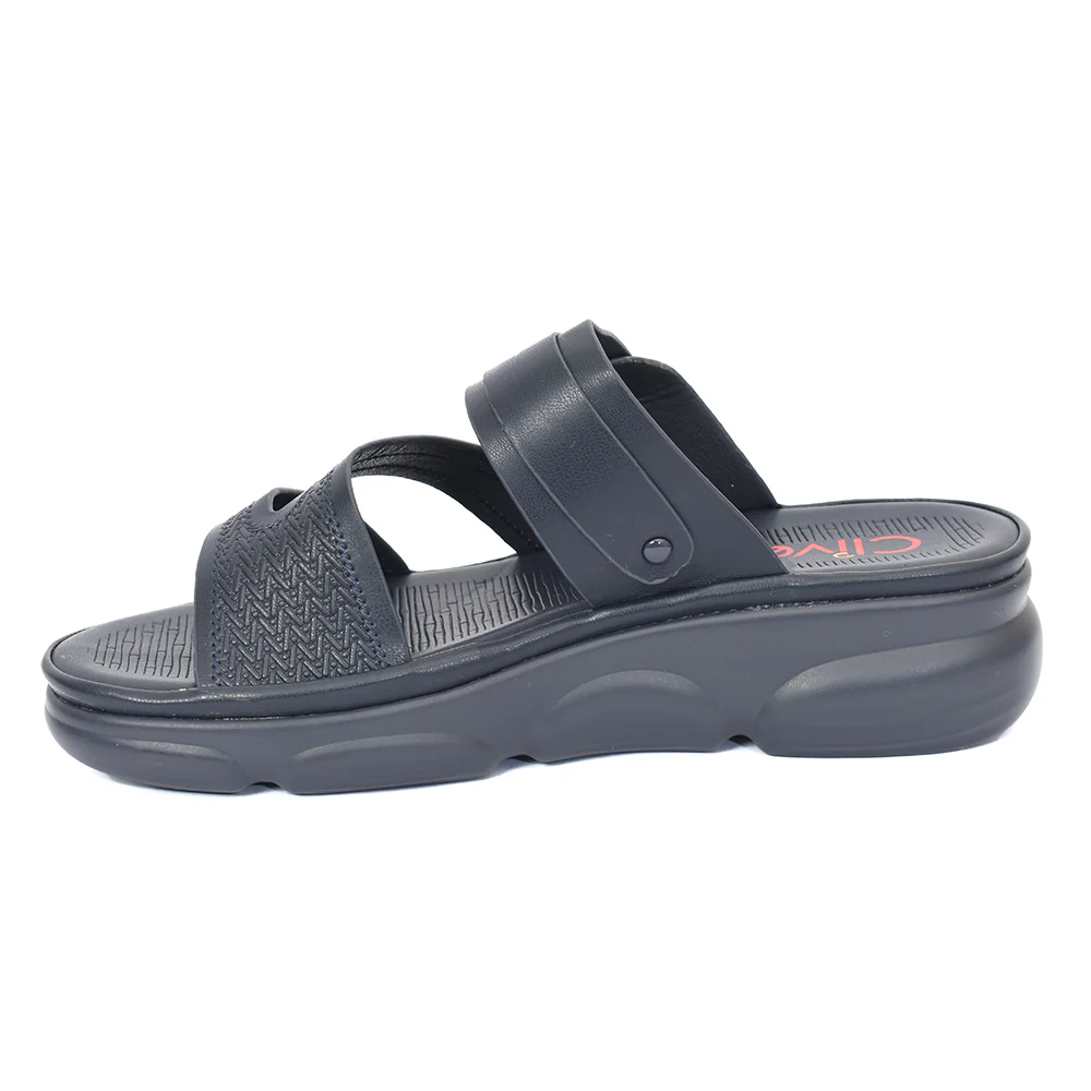 Casual PU Slipper - Image 4