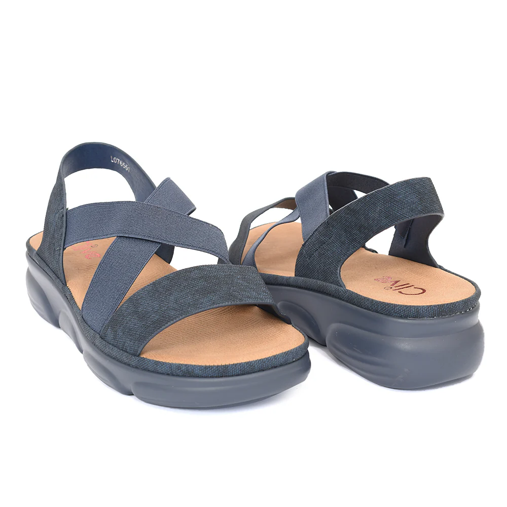 Casual PU Slipper - Image 5