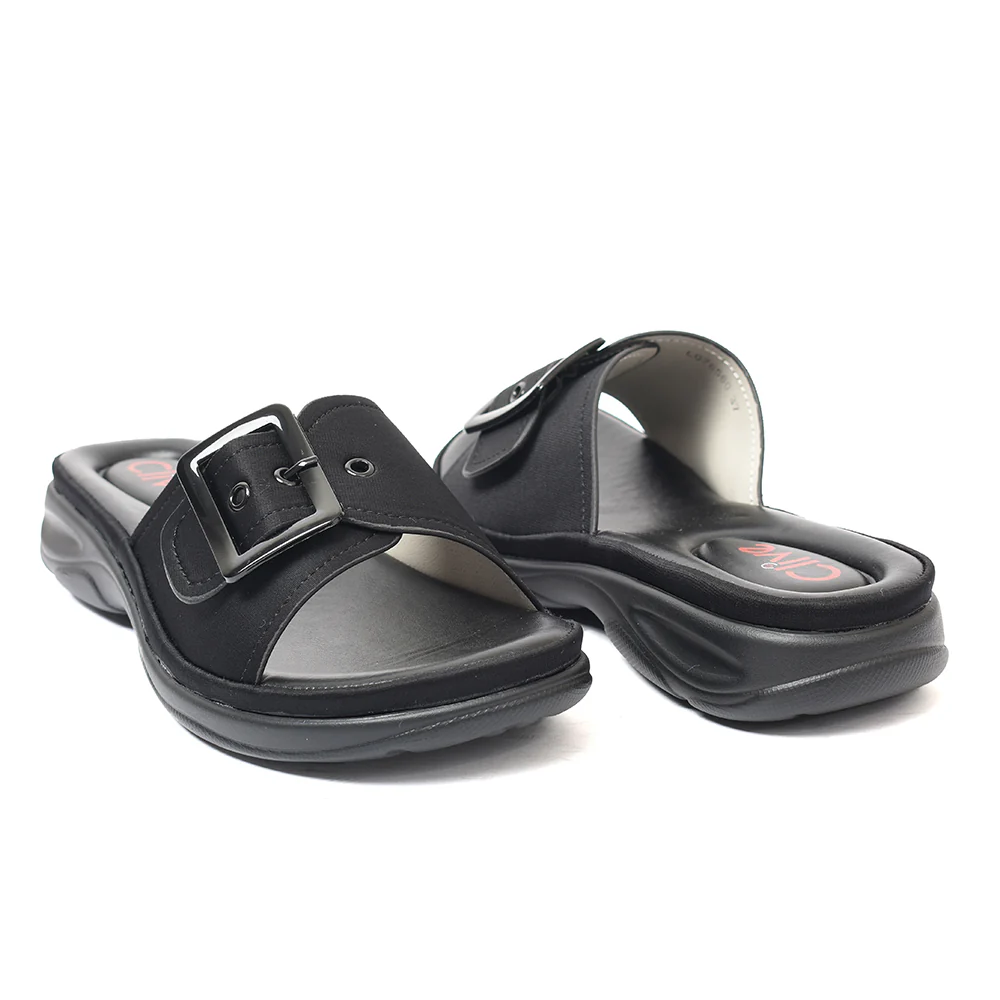 Casual PU Slipper - Image 5