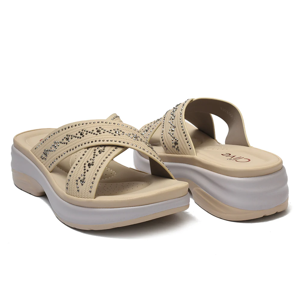 Casual PU Slipper - Image 5