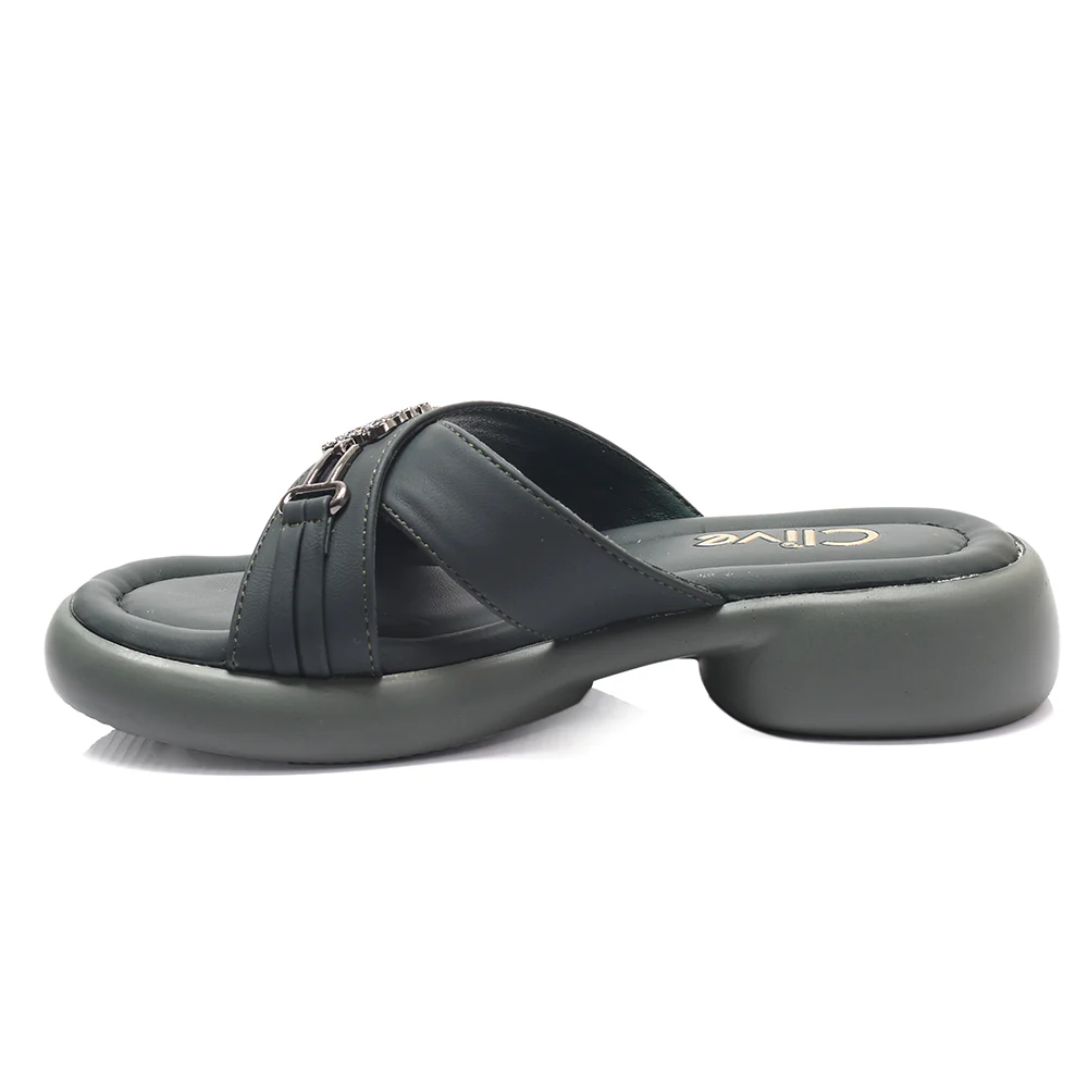 Casual PU Slipper - Image 4