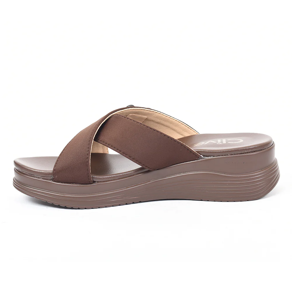 Casual PU Slipper - Image 4