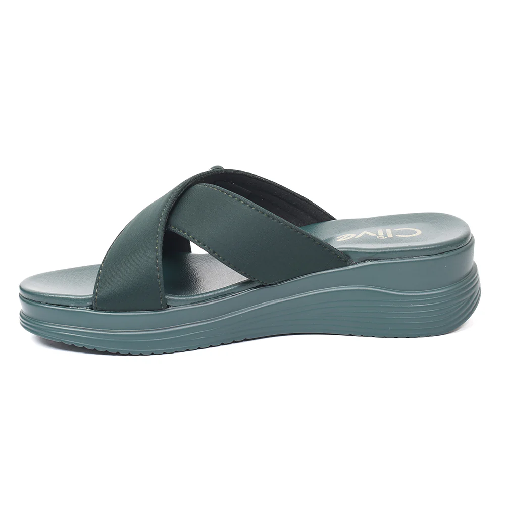Casual PU Slipper - Image 4