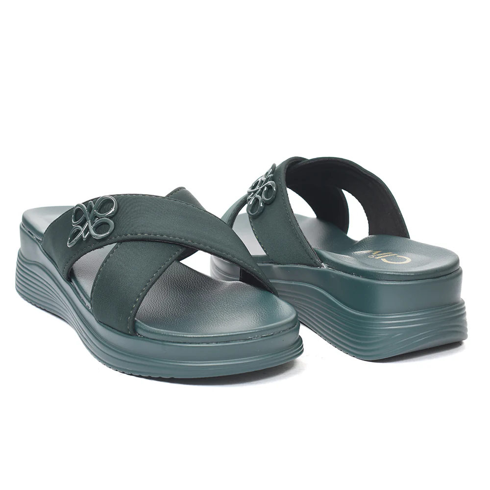 Casual PU Slipper - Image 5