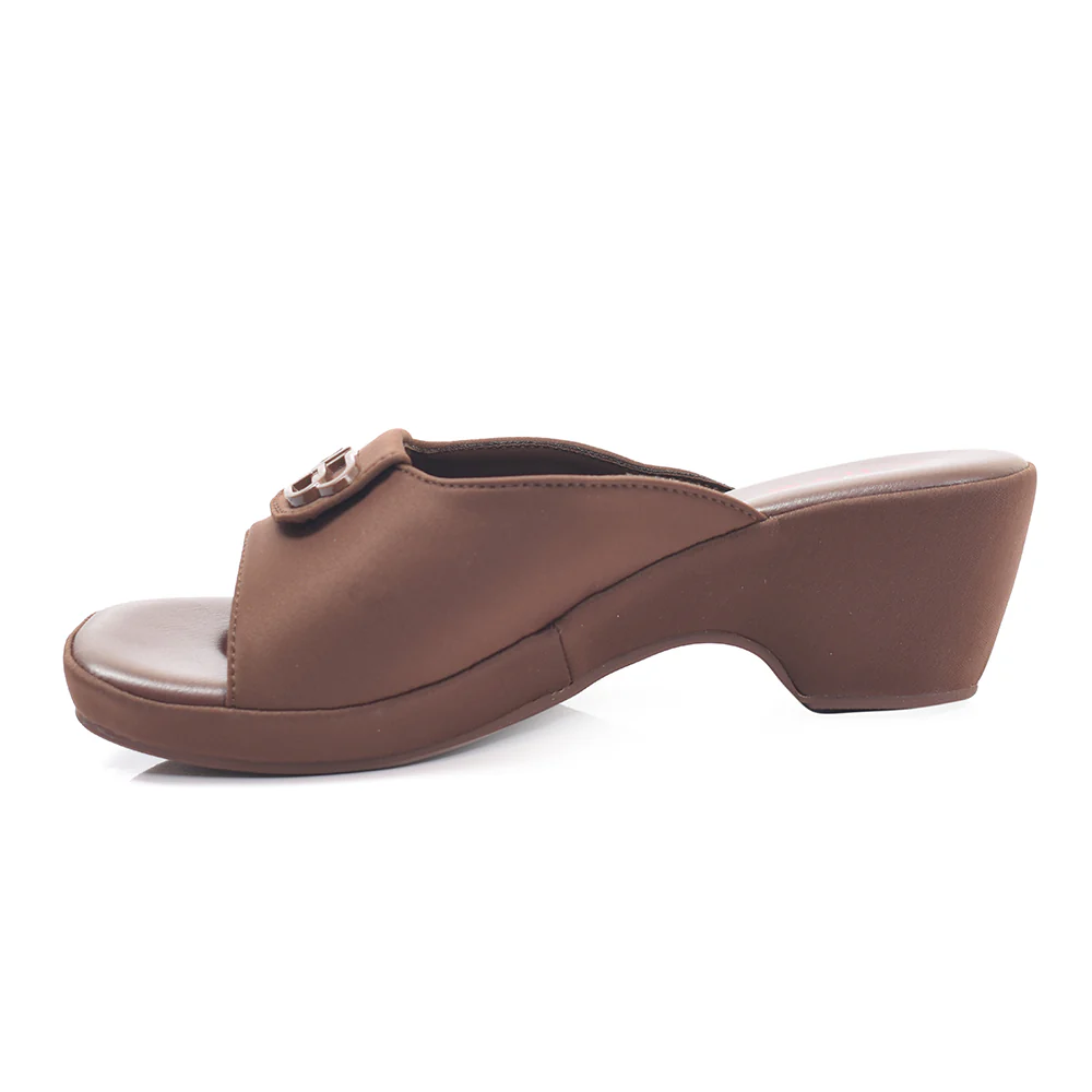 Casual PU Slipper - Image 4