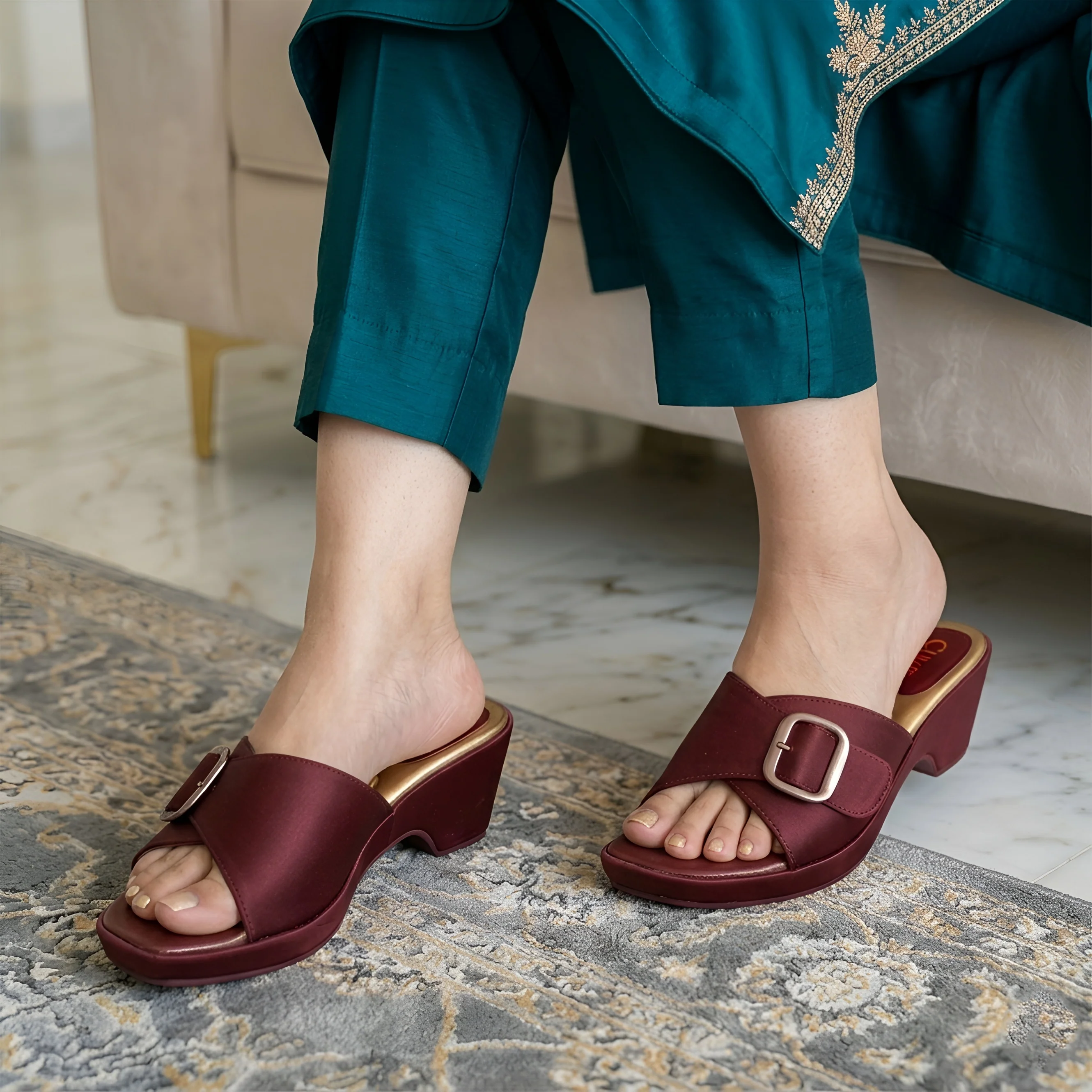 Casual PU Slipper