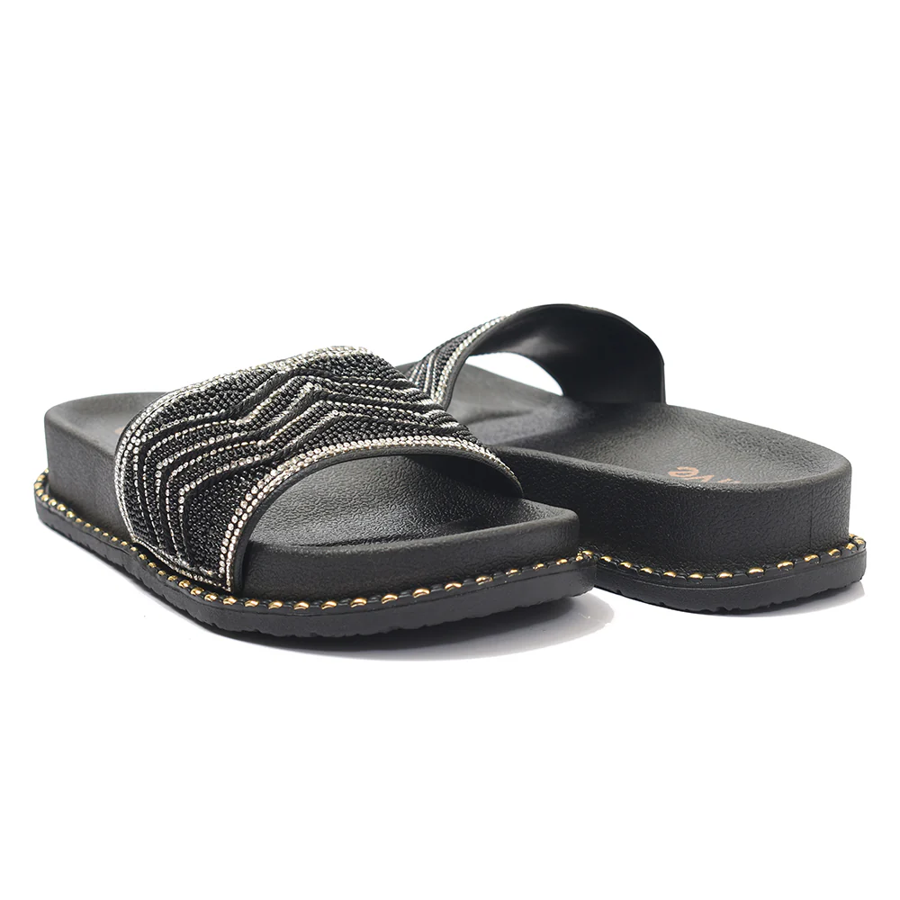 Casual PU Slipper - Image 5