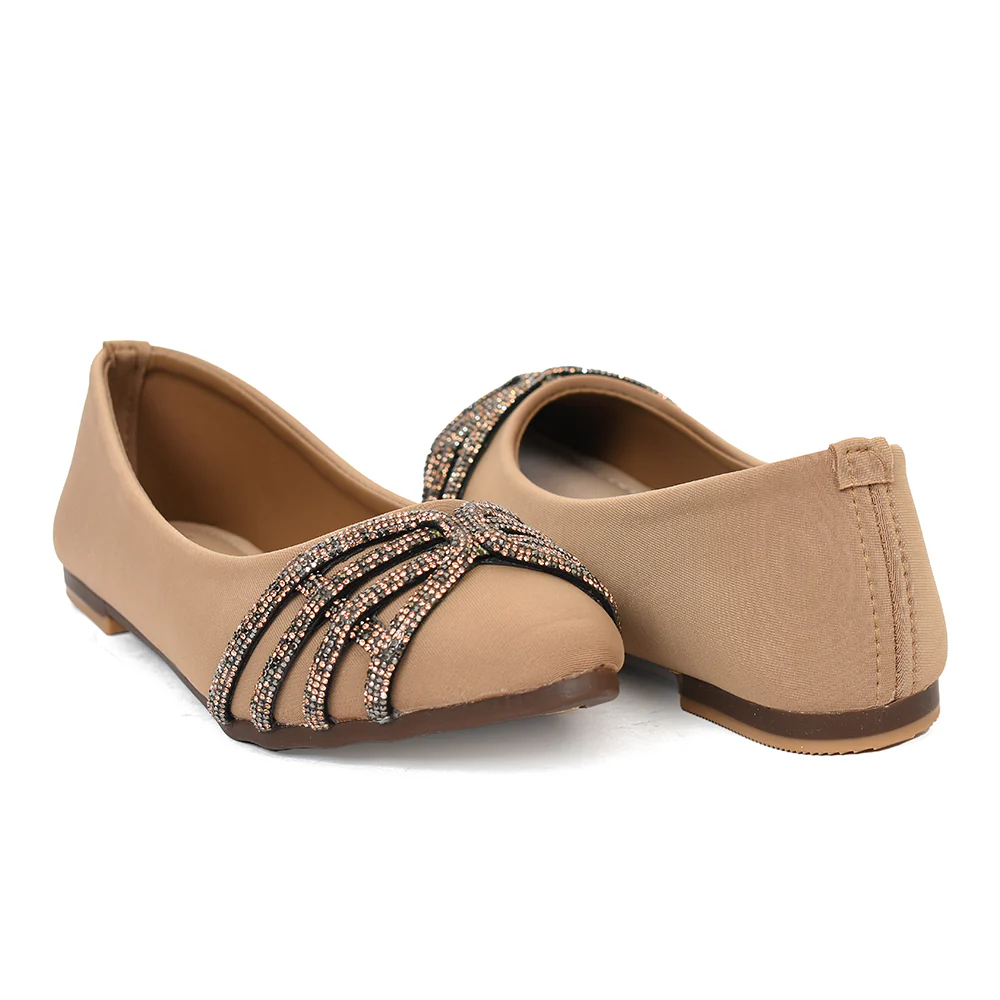 Fancy Pumps - Image 4