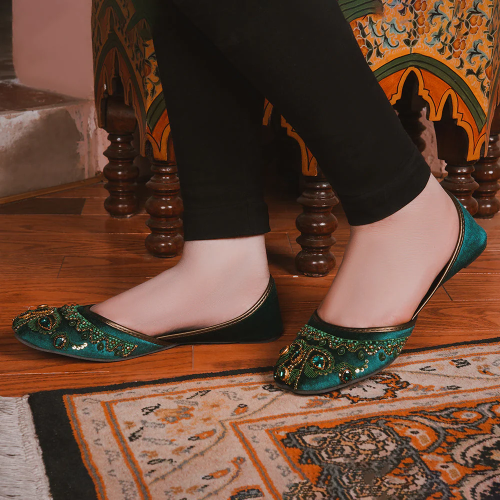 Ethnic - Image 7
