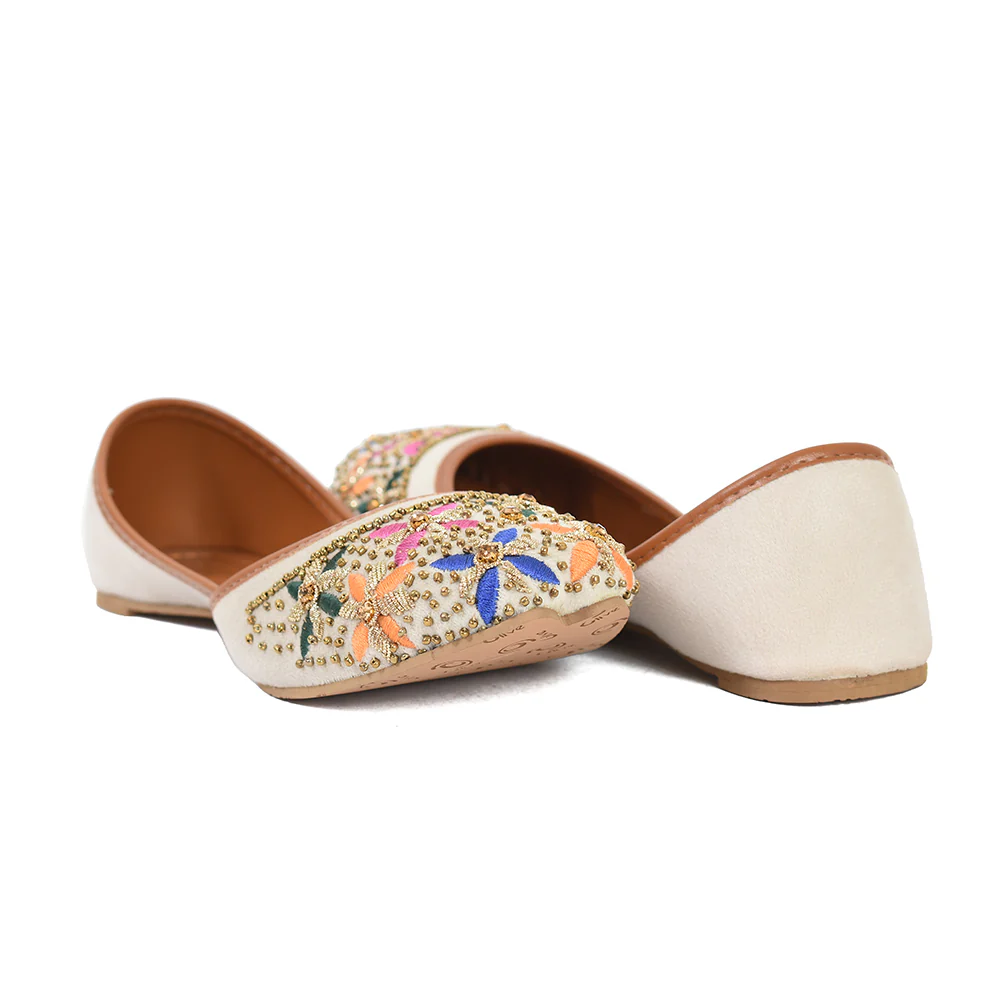 Ethnic - Image 4