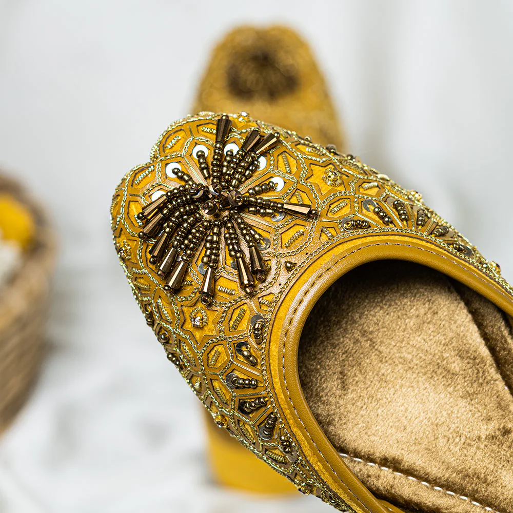Ethnic - Image 8