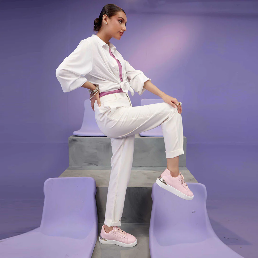 Casual Sneaker - Image 3