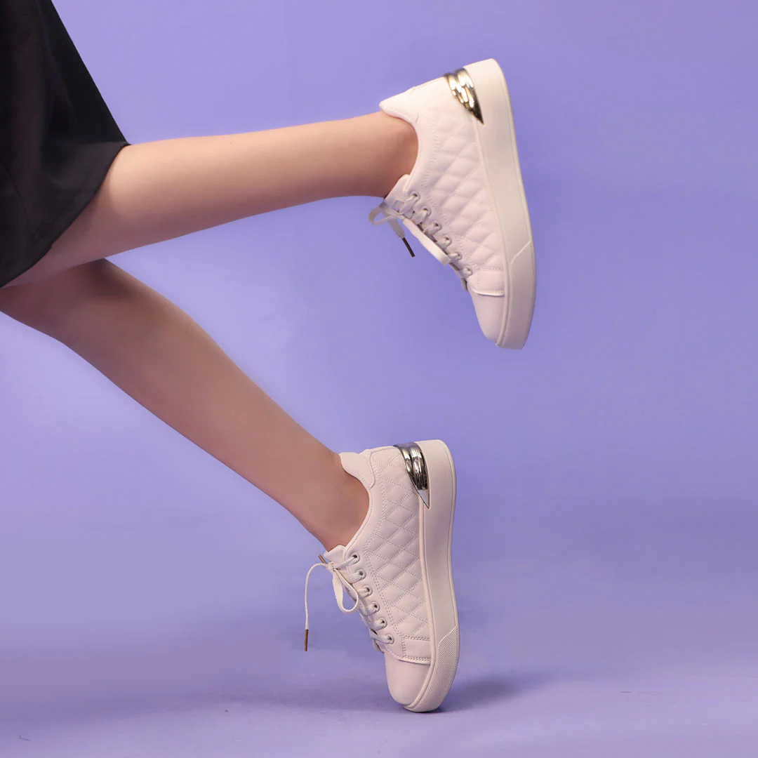 Casual Sneaker - Image 3
