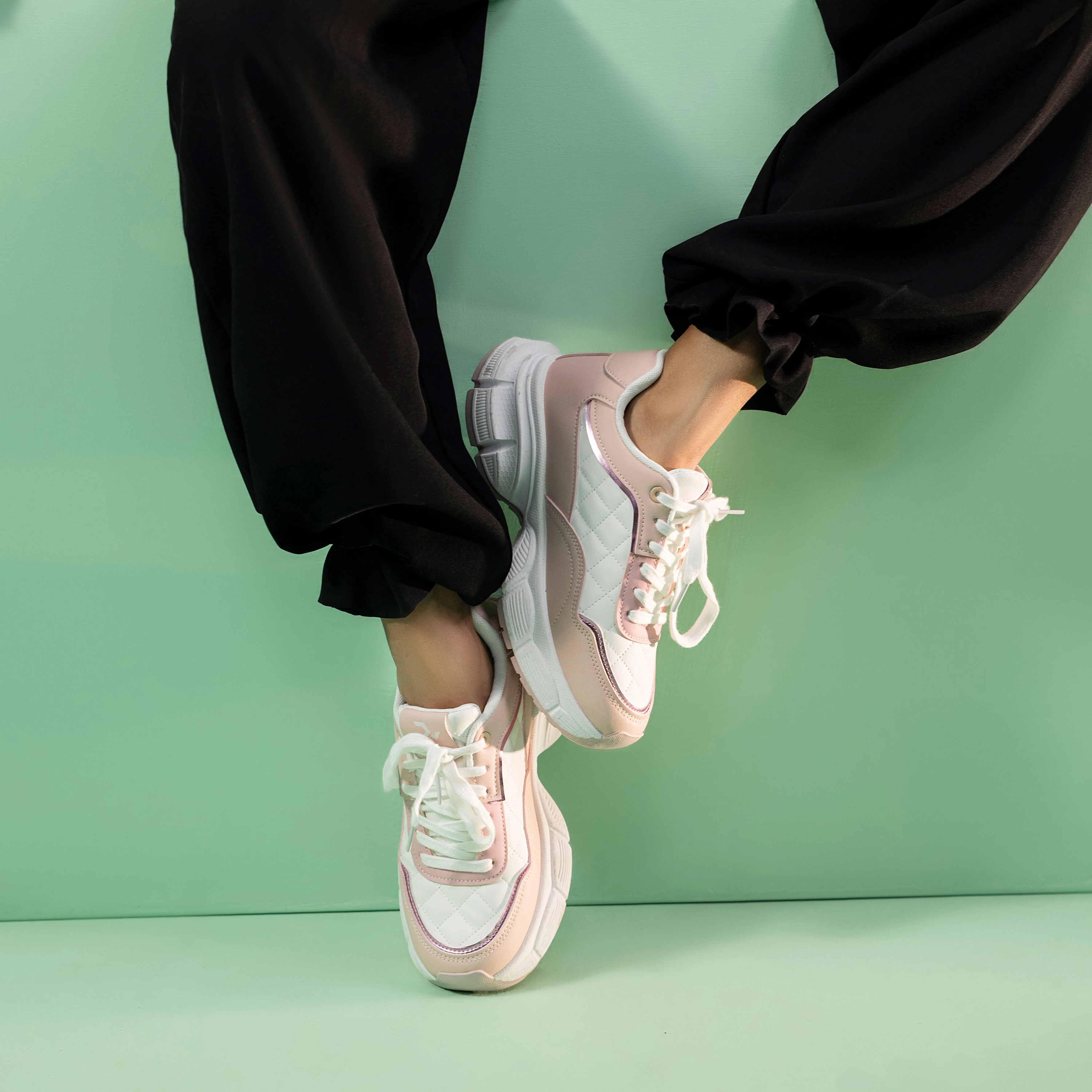 Casual Sneaker - Image 7