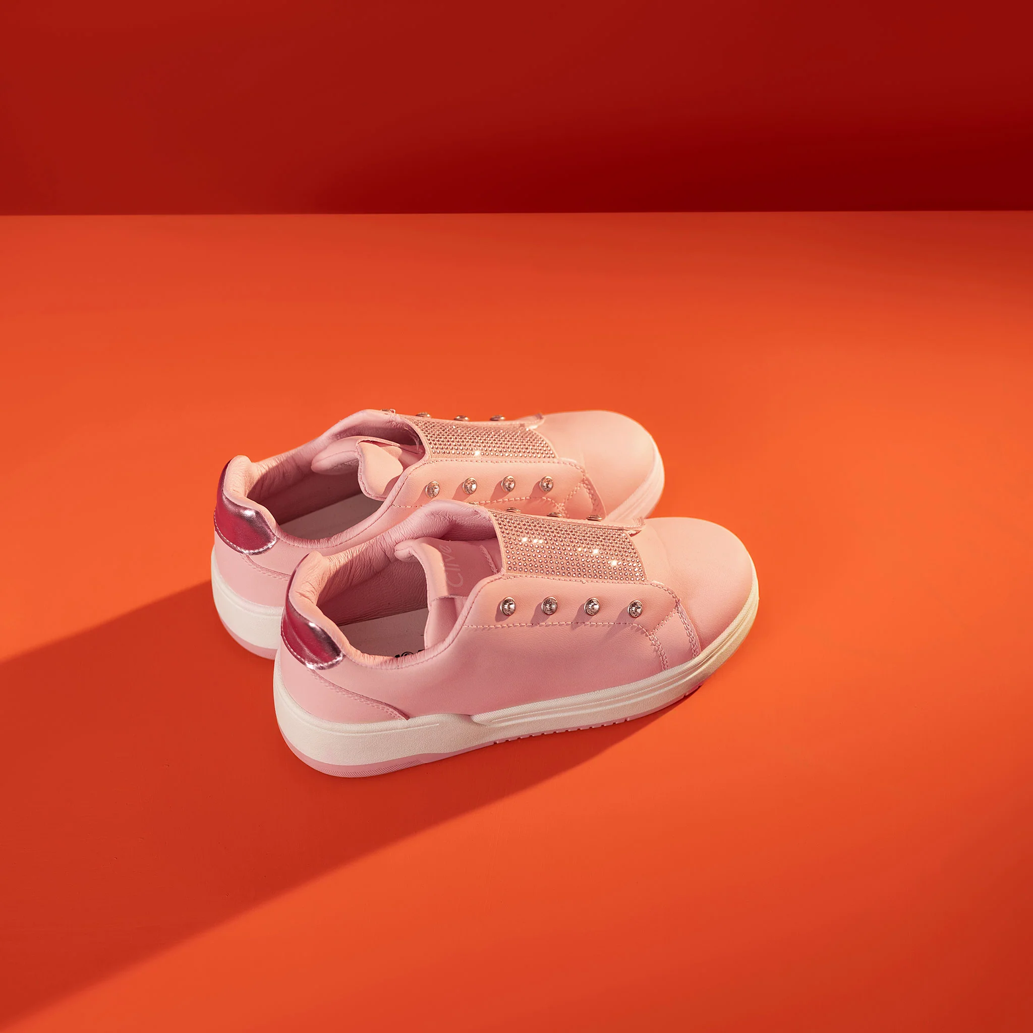 Casual Sneaker - Image 3