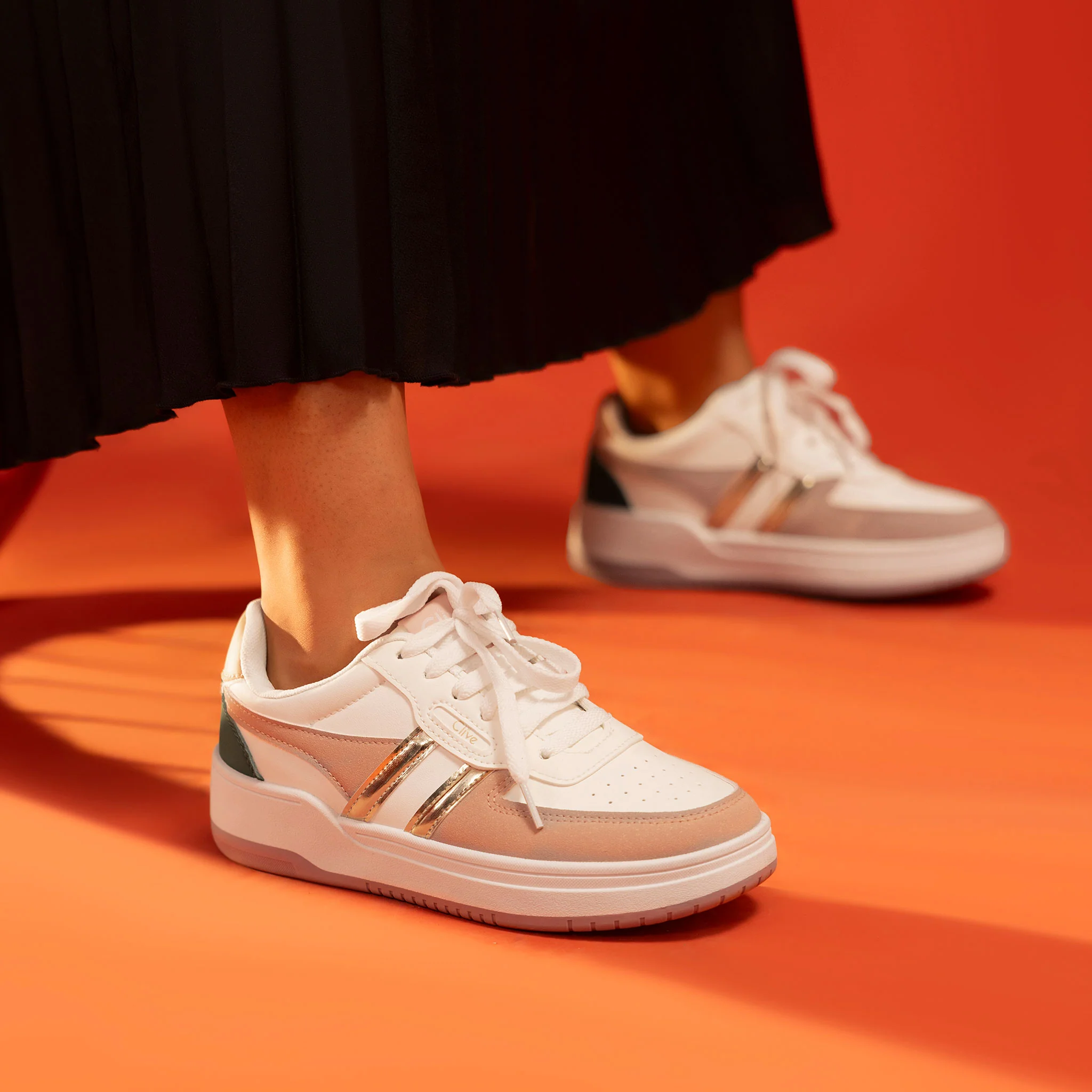 Casual Sneaker - Image 3