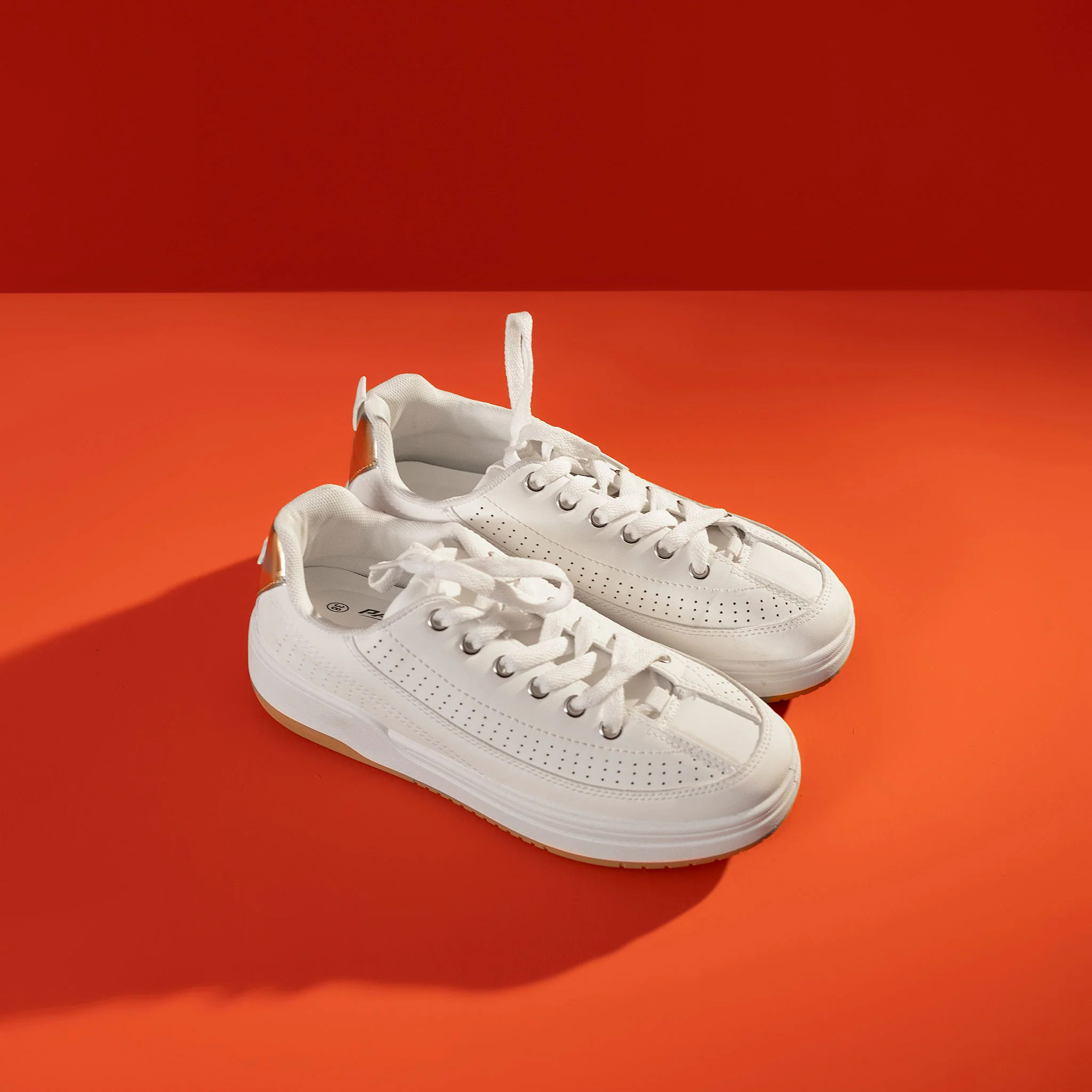Casual Sneaker - Image 6