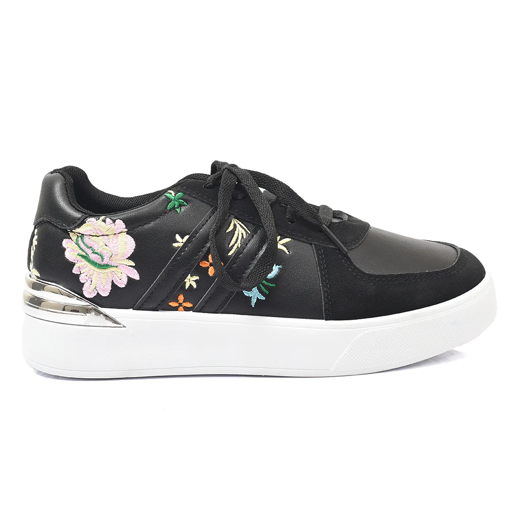 Casual Sneaker - Image 2