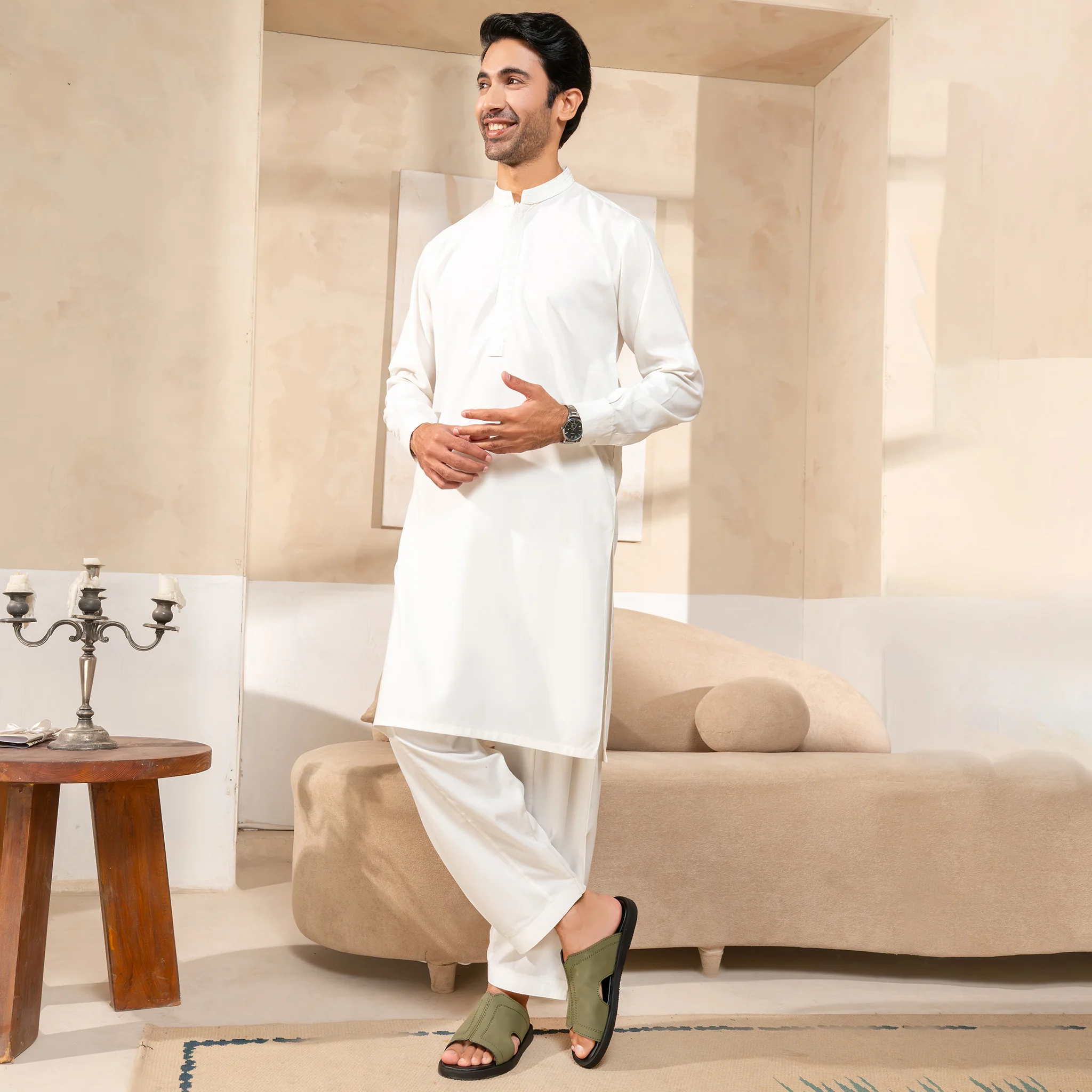 Casual Slipper - Image 3