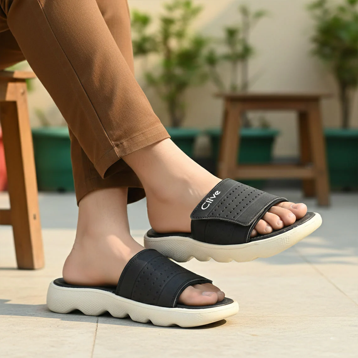 Casual Slipper - Image 3