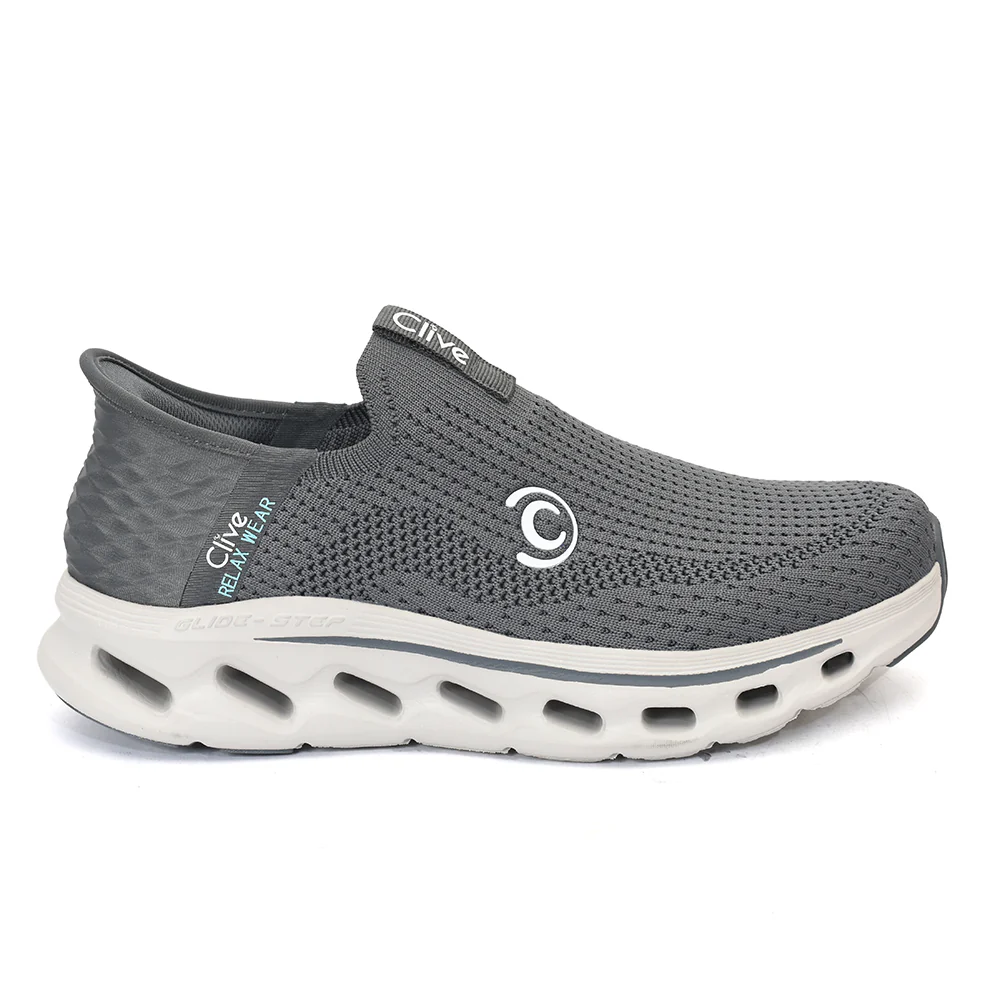 Sports Shoes - Image 4