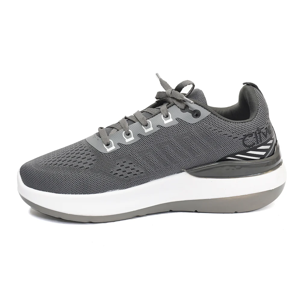 Sports Shoes - Image 3